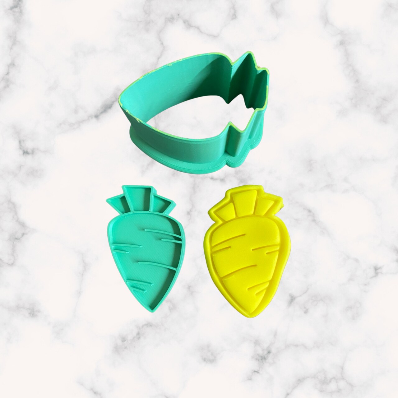 Easter Carrot 3 in 1 Cake Pop Cutter, Fondant Cutter, Cookie Cutter, all in one